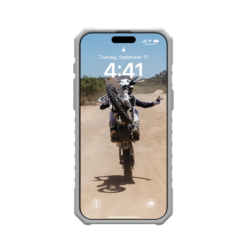 🛡️ Urban Armor Gear Pathfinder Clear Rugged Case