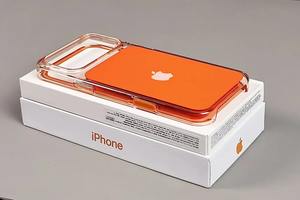 Crystal Clear IC MagSafe Case